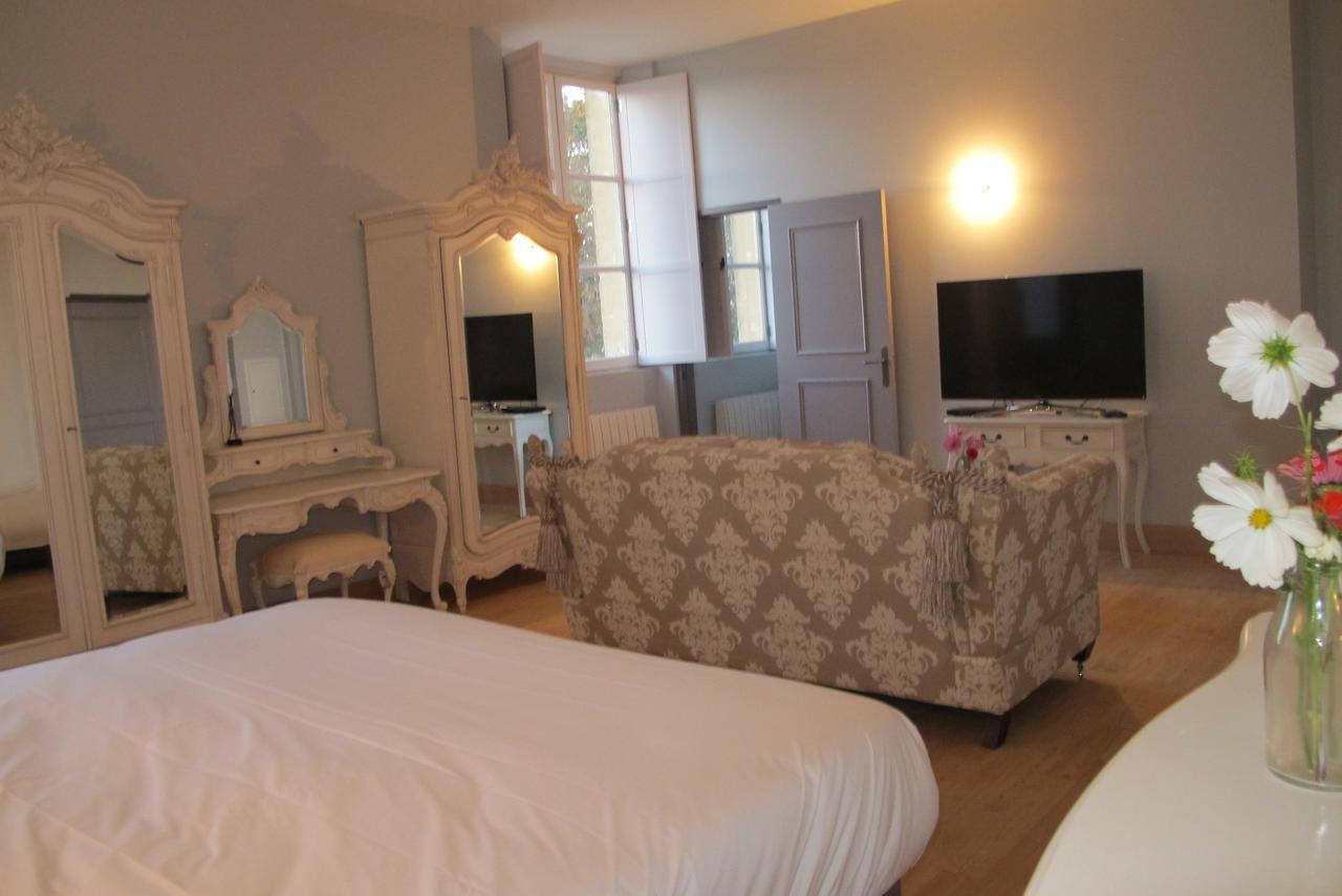 Chateau De Jalesnes Vernantes Ngoại thất bức ảnh